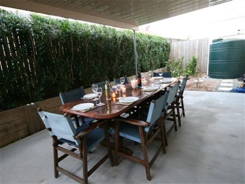 4/17 Lady Bowen Parade, Rothwell QLD 4022