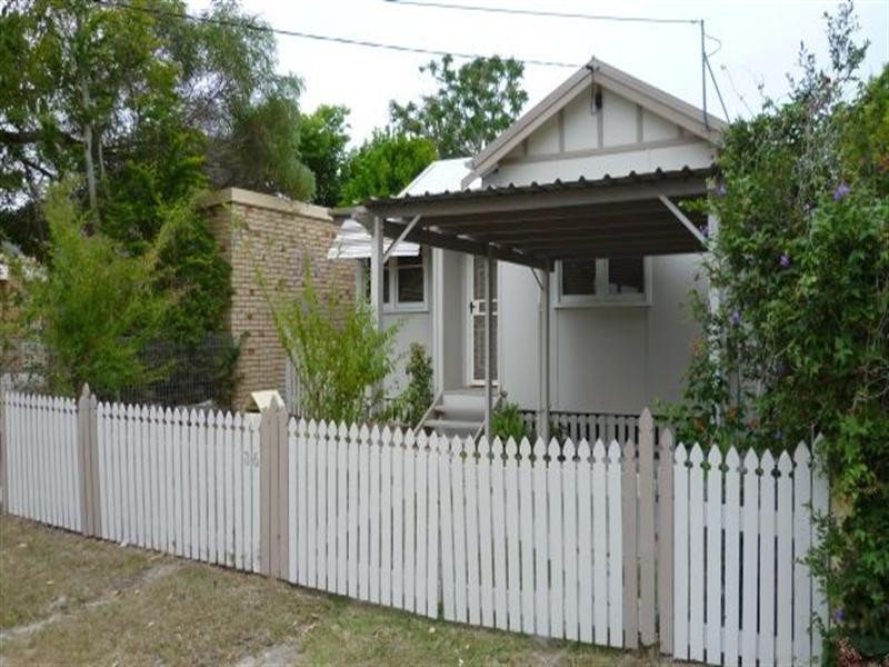 36 McAneny Street, Redcliffe QLD 4020