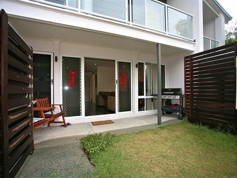 8/19-21 Shields Street, Redcliffe QLD 4020