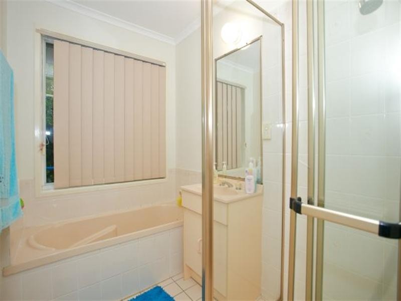 5 Hart Court, Murrumba Downs QLD 4503