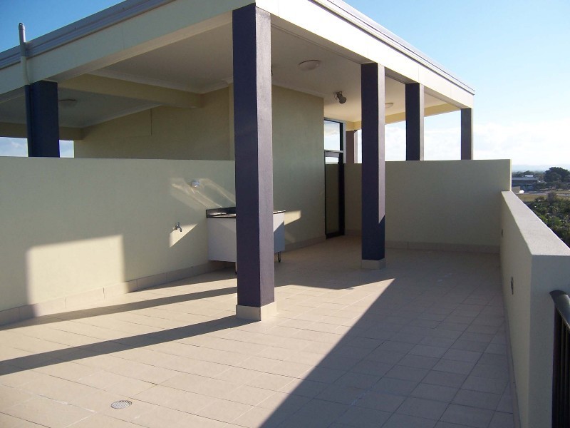 11 Dix Street, Redcliffe QLD 4020