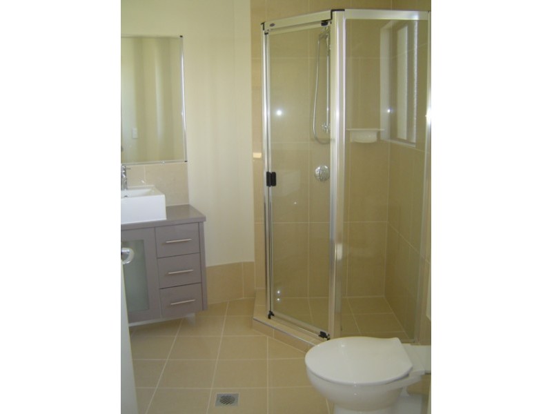 11 Dix Street, Redcliffe QLD 4020