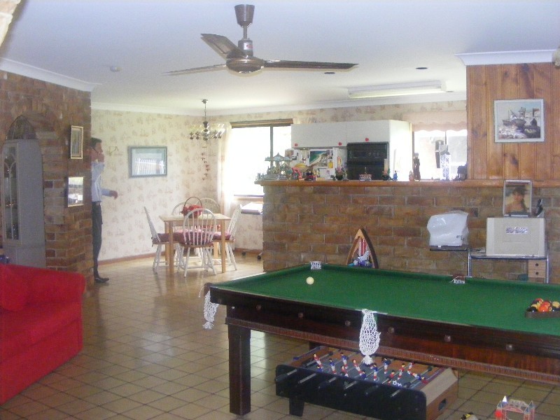 2 Barbados Boulevard, Deception Bay QLD 4508