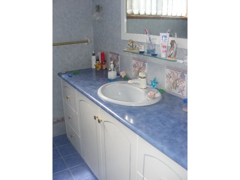 2 Barbados Boulevard, Deception Bay QLD 4508