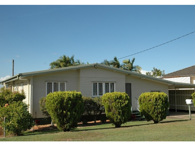 11 Sandralee Street, Brighton QLD 4017