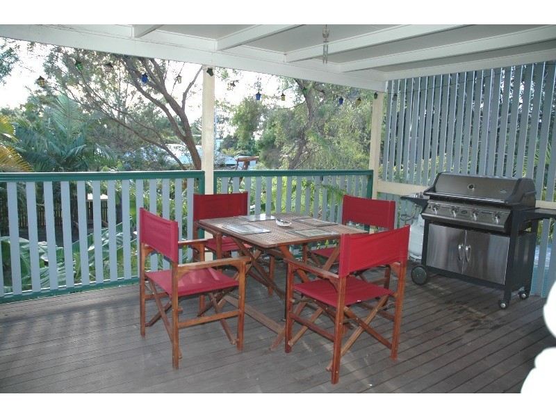 25 Longland Street, Redcliffe QLD 4020