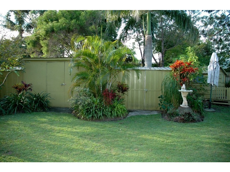 25 Longland Street, Redcliffe QLD 4020