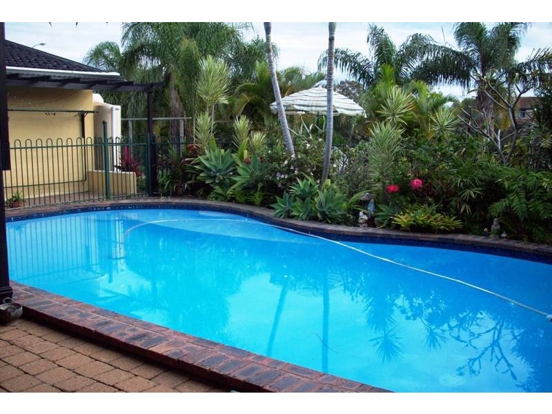 Burleigh Waters QLD 4220