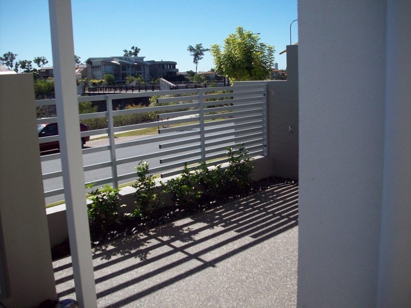 18/31 Port Peyra Crescent, Varsity Lakes QLD 4227