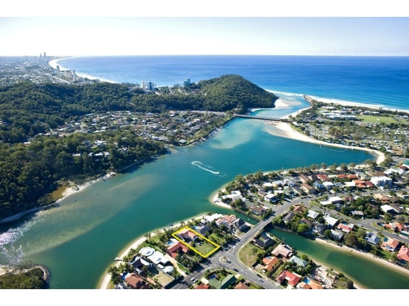 97 Tallebudgera Drive, Palm Beach QLD 4221