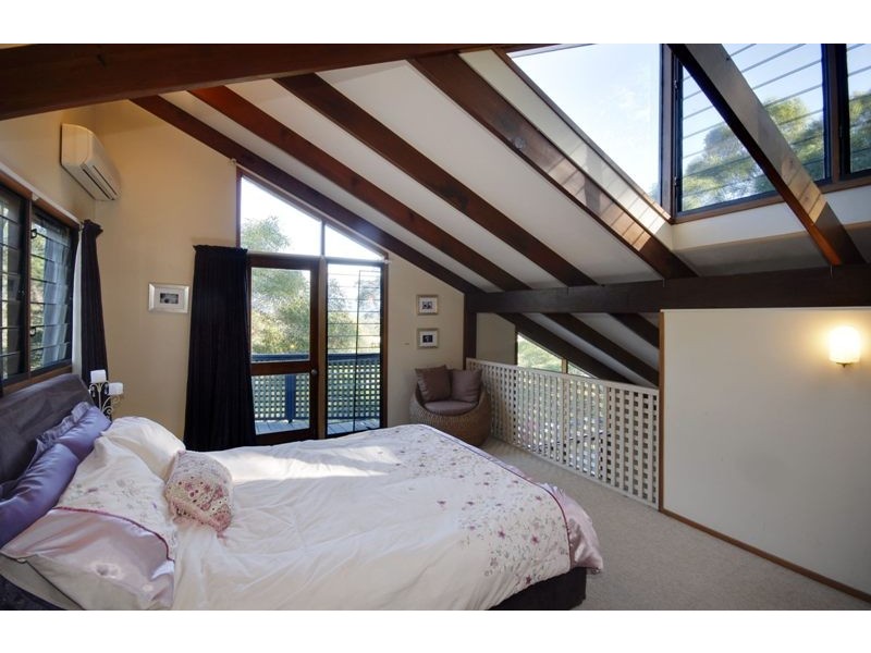 4 Skyline Terrace, Burleigh Heads QLD 4220