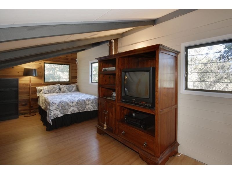 4 Skyline Terrace, Burleigh Heads QLD 4220