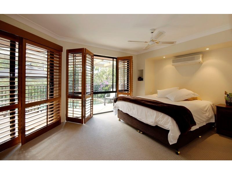 11 Skyline Terrace, Burleigh Heads QLD 4220