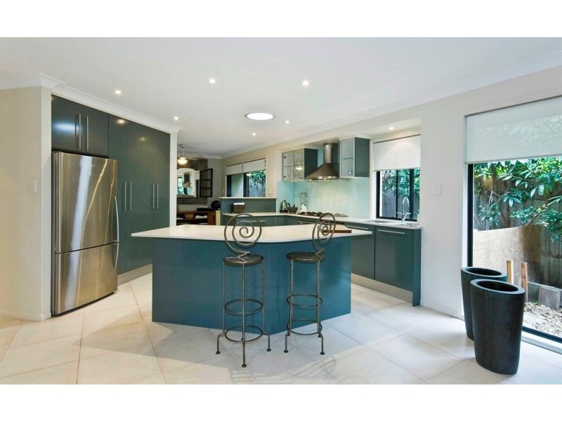 11 Skyline Terrace, Burleigh Heads QLD 4220