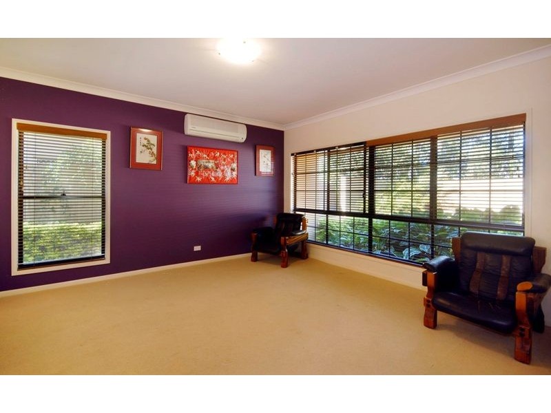 15 Skyline Terrace, Burleigh Heads QLD 4220