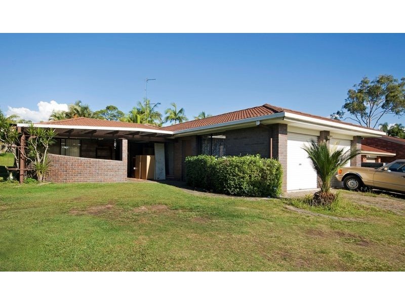 3 Palona Place, Ashmore QLD 4214