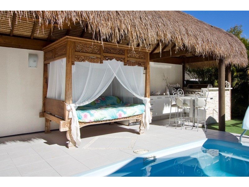 4 Lemana Lane, Burleigh Heads QLD 4220