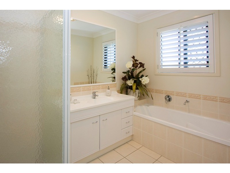 4 Lemana Lane, Burleigh Heads QLD 4220