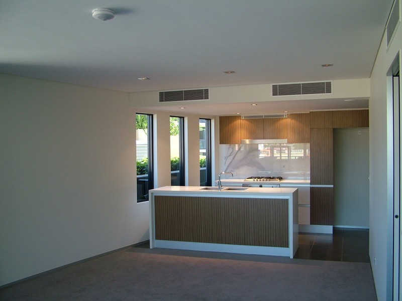 1021/6 The Esplanade, Burleigh Heads QLD 4220
