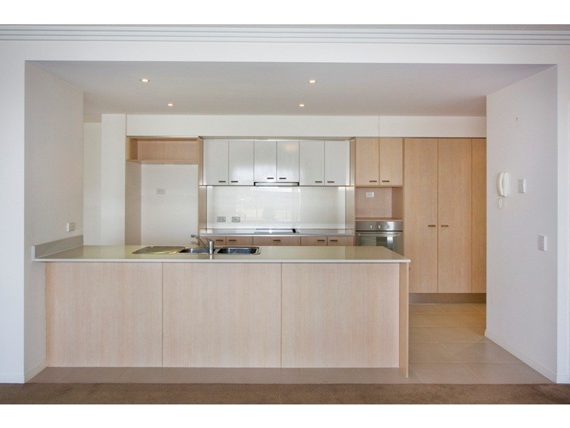 Varsity Lakes QLD 4227