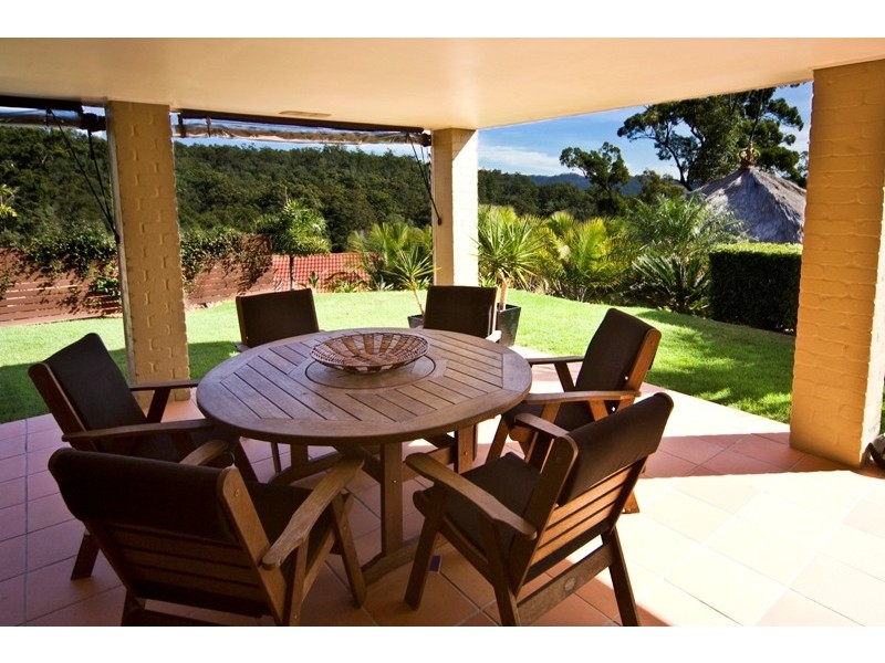 21 Forest Drive, Elanora QLD 4221