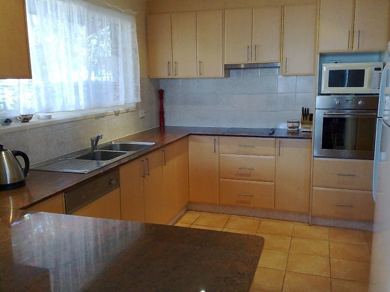 112 Albion Avenue, Miami QLD 4220