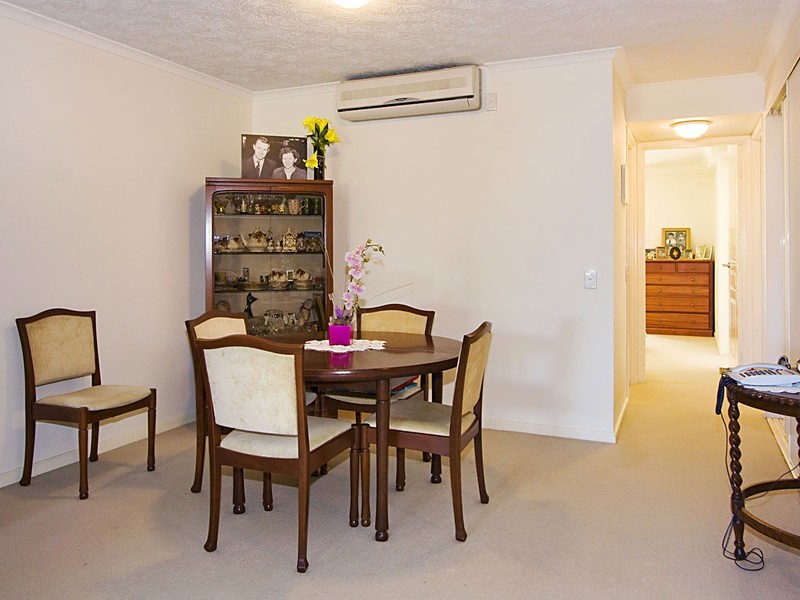 19/4 Park Avenue, Burleigh Heads QLD 4220