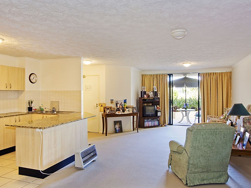 19/4 Park Avenue, Burleigh Heads QLD 4220