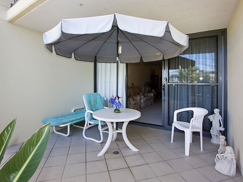 19/4 Park Avenue, Burleigh Heads QLD 4220