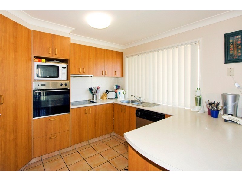 44 Tracey Crescent, Varsity Lakes QLD 4227