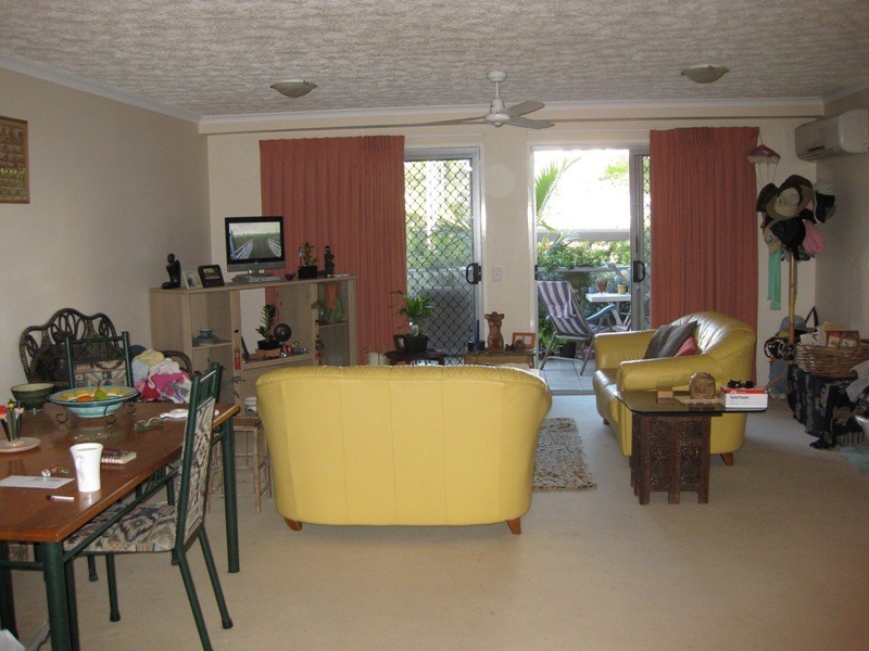 1/1880 Gold Coast Highway, Burleigh Heads QLD 4220