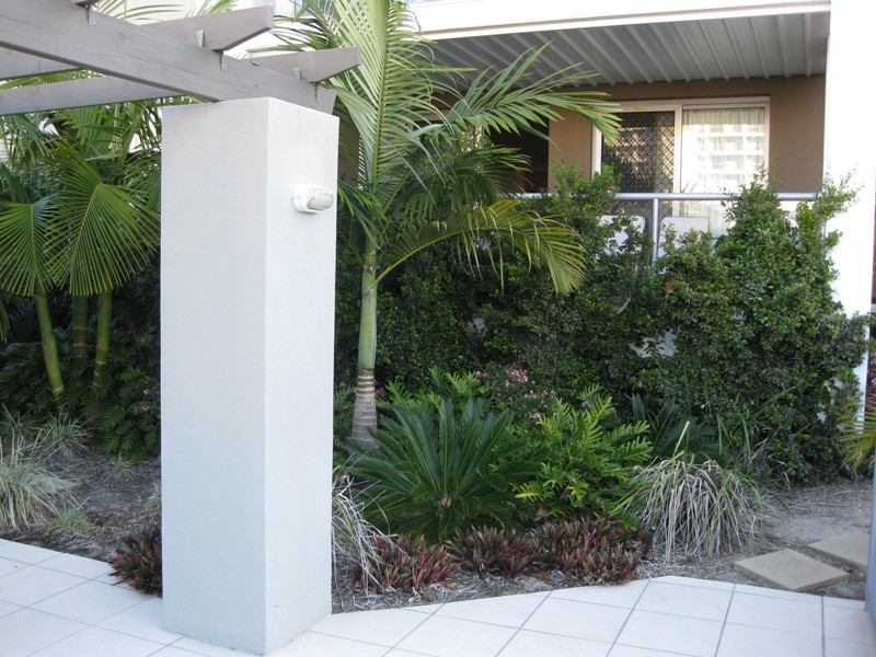 1/1880 Gold Coast Highway, Burleigh Heads QLD 4220