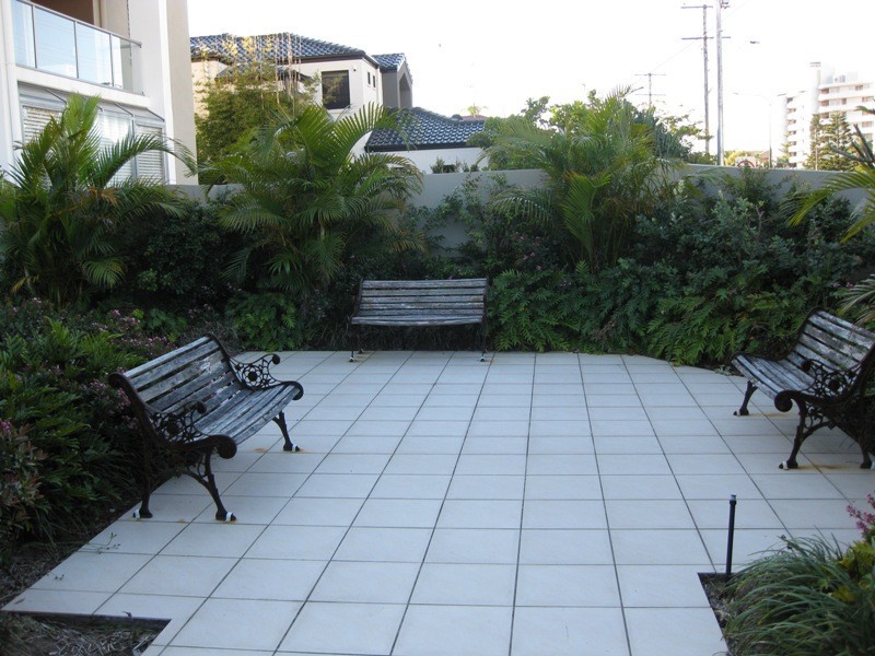 1/1880 Gold Coast Highway, Burleigh Heads QLD 4220