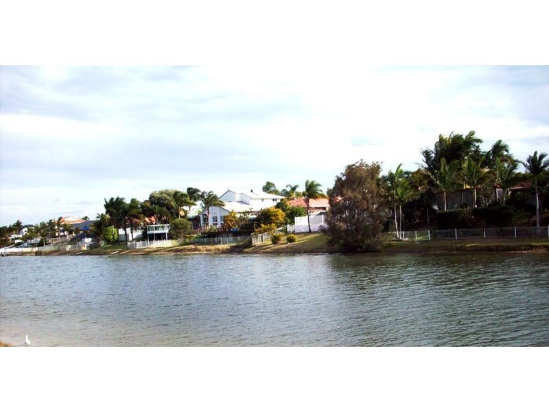 84 Auk Avenue, Burleigh Waters QLD 4220