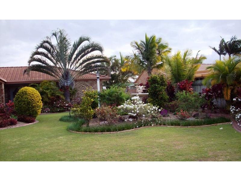 84 Auk Avenue, Burleigh Waters QLD 4220