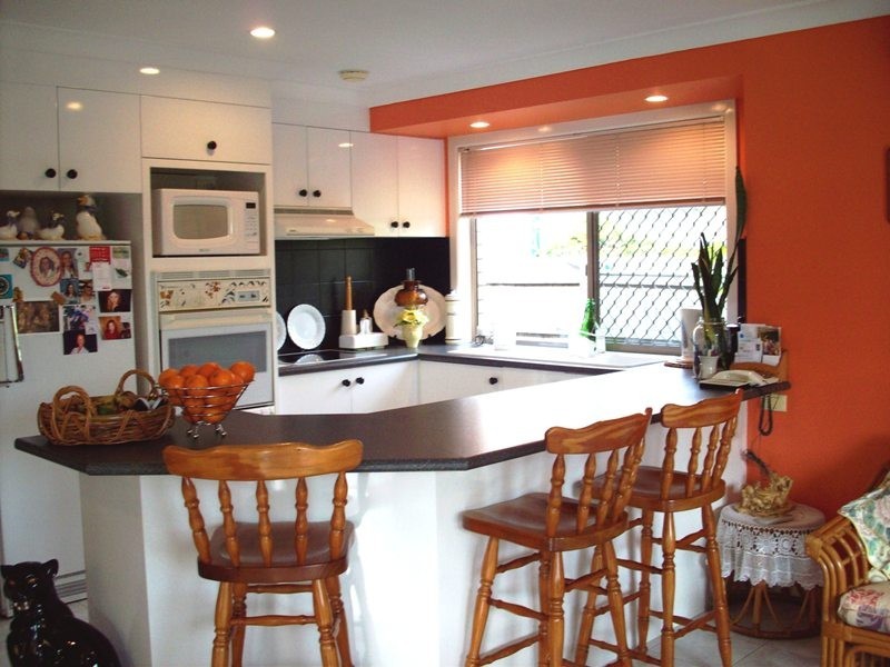 84 Auk Avenue, Burleigh Waters QLD 4220