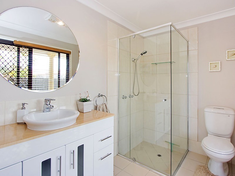 3 Dunlin Drive, Burleigh Waters QLD 4220