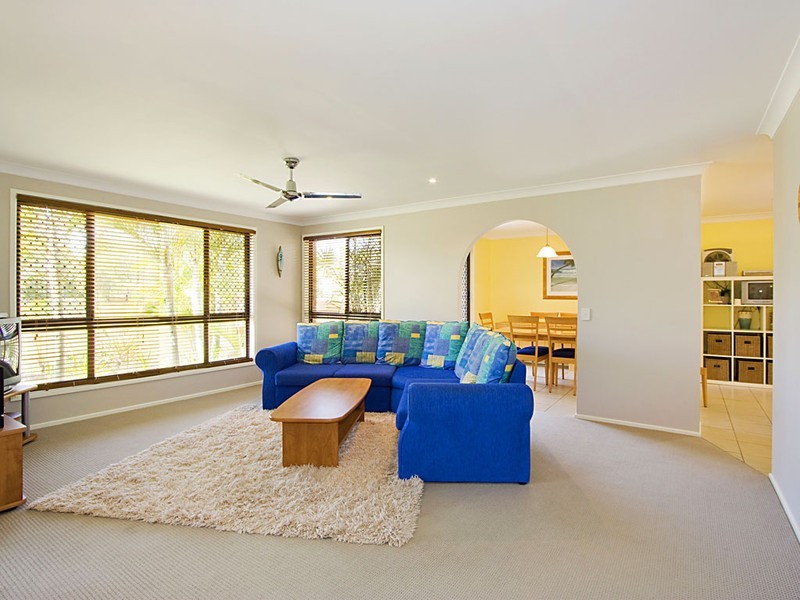 3 Dunlin Drive, Burleigh Waters QLD 4220