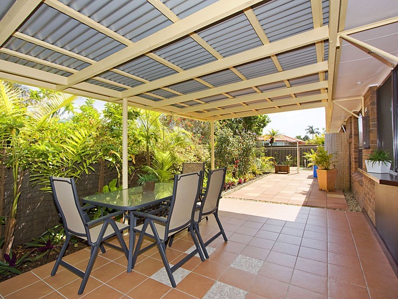 3 Dunlin Drive, Burleigh Waters QLD 4220