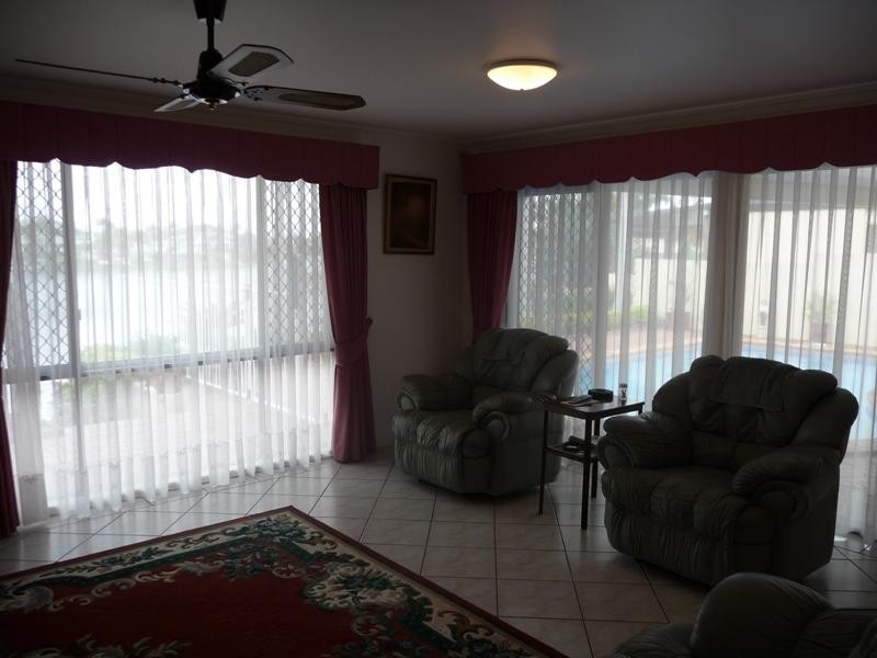 379 Rio Vista Boulevard, Mermaid Waters QLD 4218