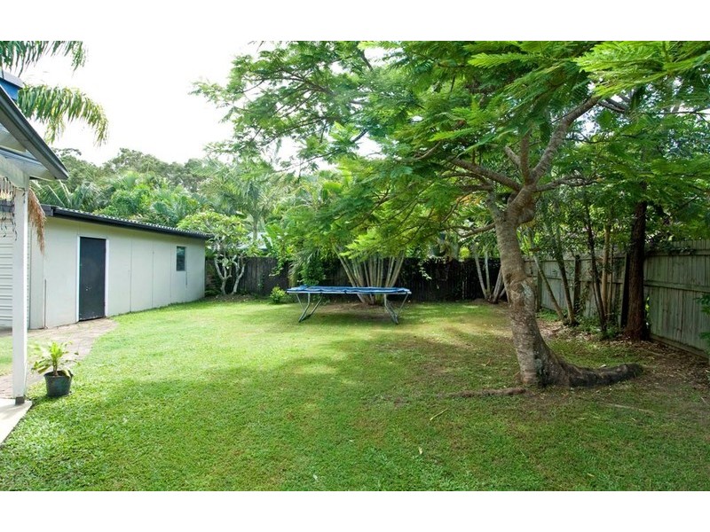 17 Tawarri Crescent, Burleigh Heads QLD 4220