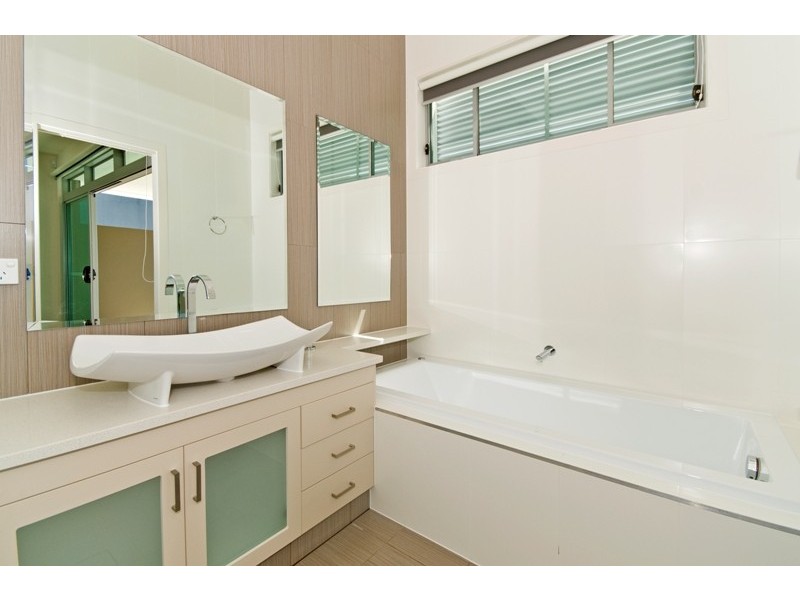 Miami QLD 4220