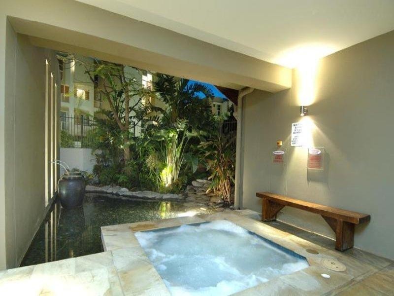 Varsity Lakes QLD 4227