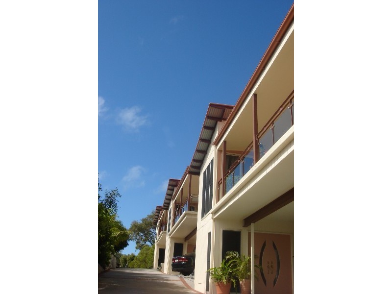 2/7 Webster Court, Agnes Water QLD 4677