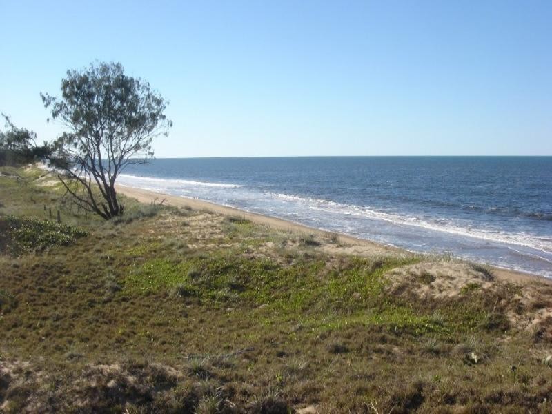 Rules Beach QLD 4674