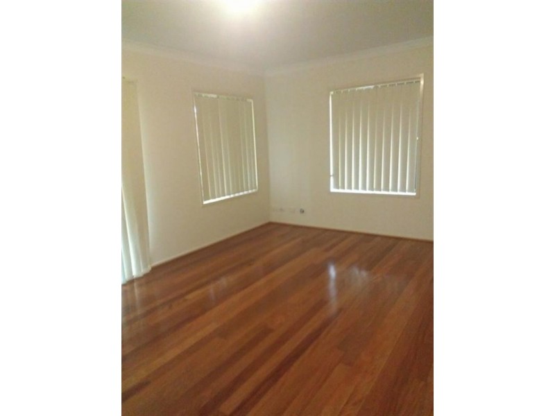 37 Wingate Avenue, West Hoxton NSW 2171