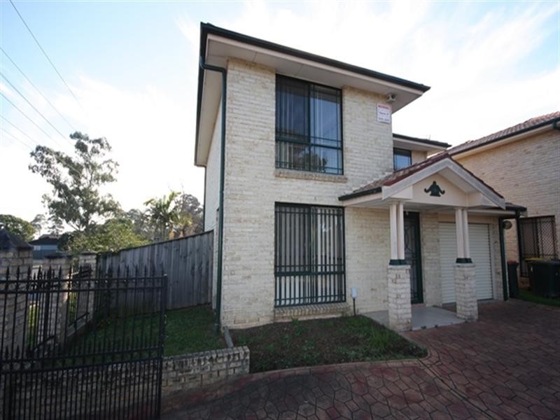 7/8 Redfern Street, Minto NSW 2566