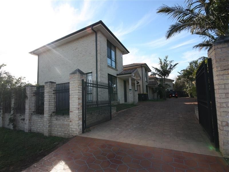 7/8 Redfern Street, Minto NSW 2566