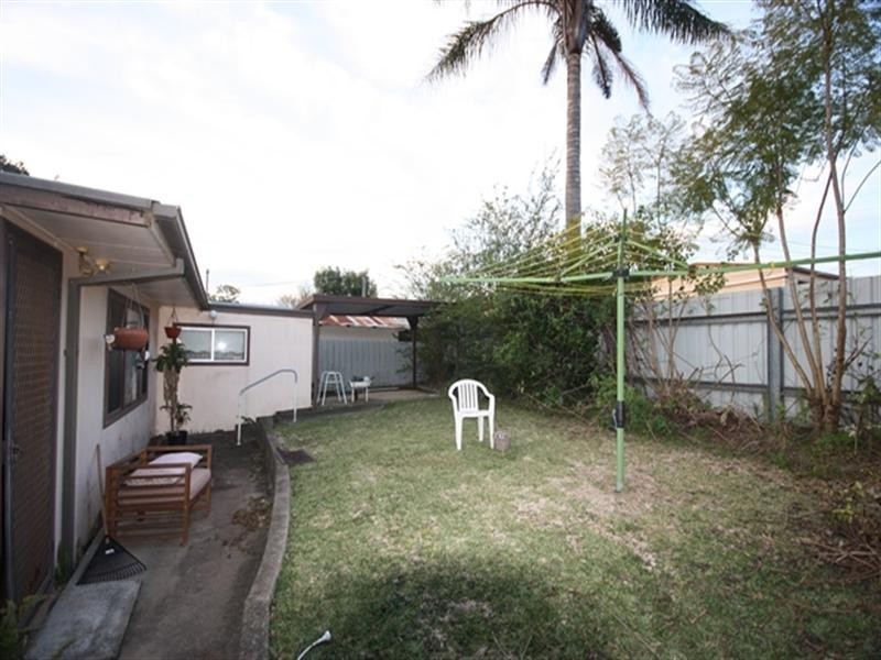 30 Thirteenth Street, Warragamba NSW 2752