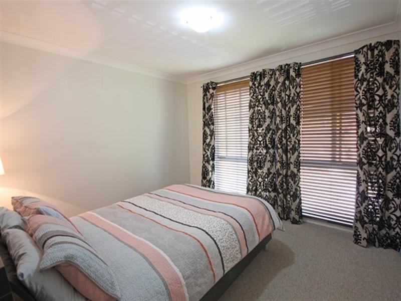 28 Shuttleworth Avenue, Raby NSW 2566